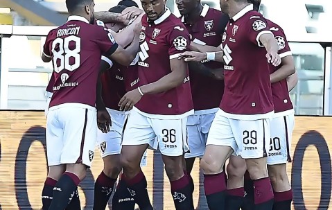 意甲赛前走向成谜，多伦多猛龙防线松动，压力陡增，轮换策略成焦点-九游体育