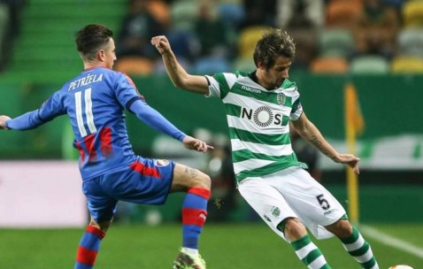 包含葡超倒计时；上海海港今晨绝杀压哨；细节引发关注；球迷炸锅；纪律约束更严格的词条-九游体育官方网站